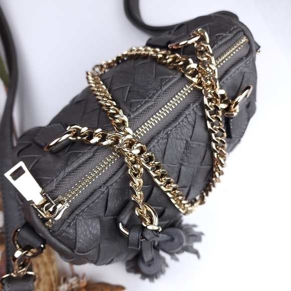 Madison West Grey Leather Weave Gold Chain Handbag / Shoulder / Crossbo… - Picture 2 of 10